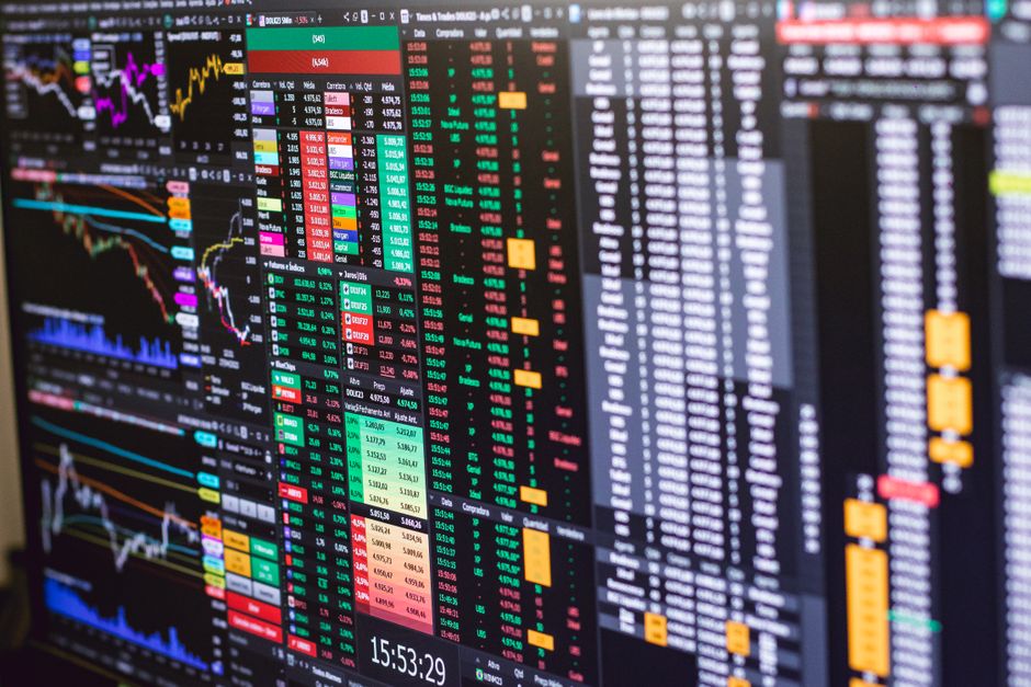 株価チャートが表示された画面のイメージ
